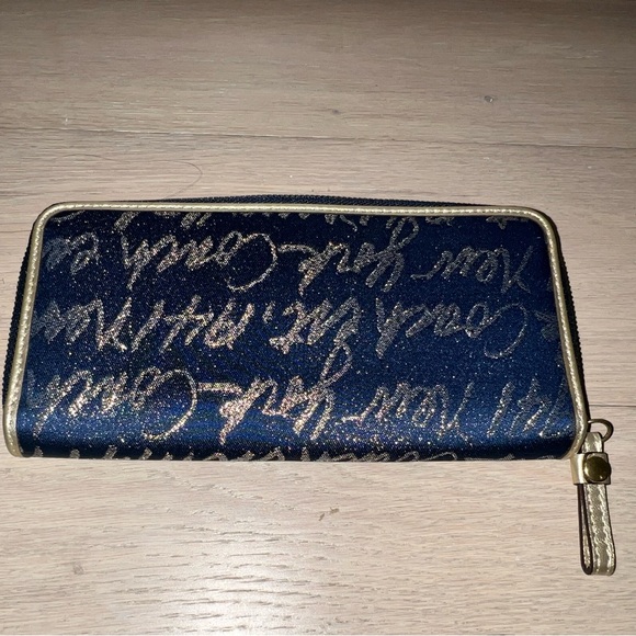 Coach Blue and Gold Snap Wallet With Heart Decal "Est 1941” - Preowned - Picture 2 of 7